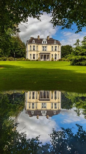 Balyna House by David Maurry 